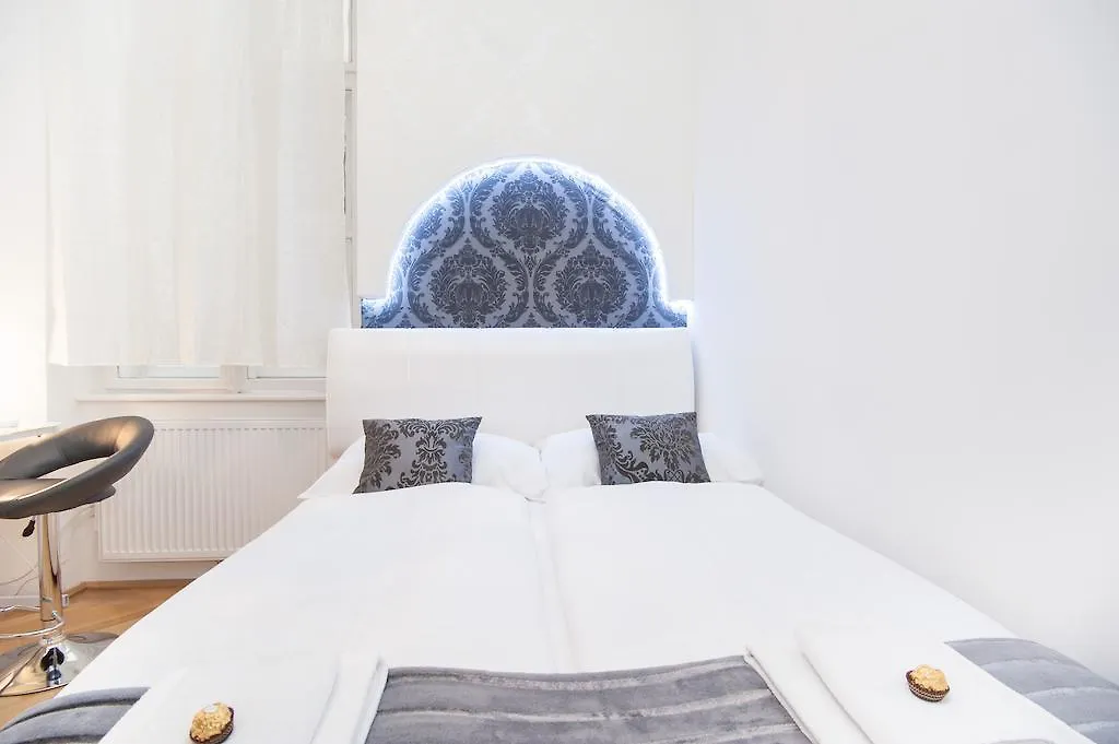Royal Resort Apartments Hundertwasser Village Vienna